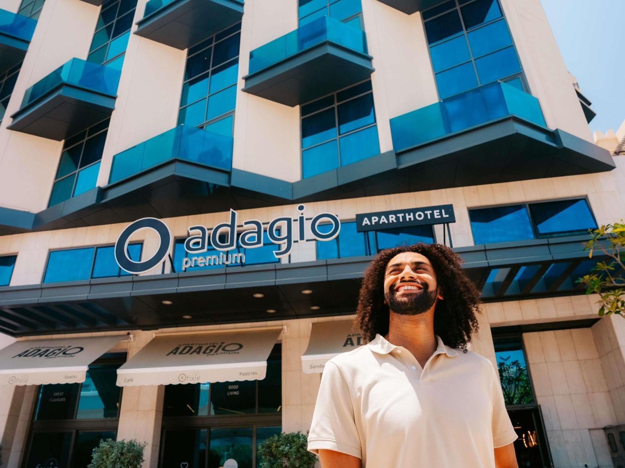 Adagio Premium The Palm होटल के अलावा